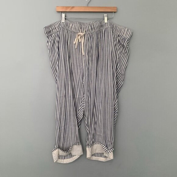 NEW Lane Bryant blue white striped pull on elastic waist drawstring crop pants - Picture 1 of 10